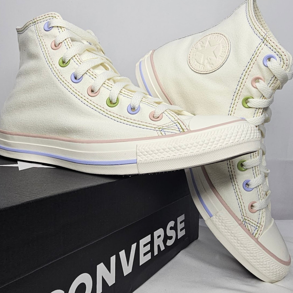 Converse CTAS High Top Brand New Women's 10.5  Mystic #A04638F  NWT